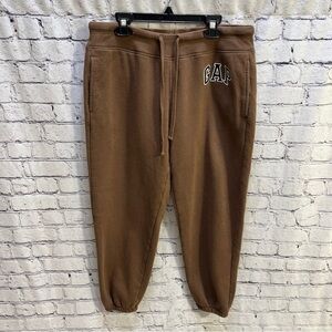 GAP Mens Heritage Logo Tapered Leg Jogger Light/Med Brown Size Small